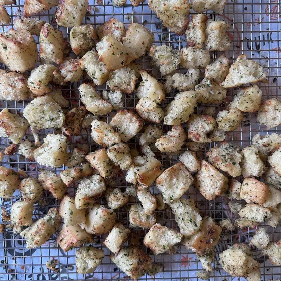 ARCHIVED: Croutons